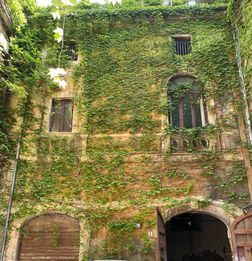 Antica Casa Centro Villa Catania Exterior foto